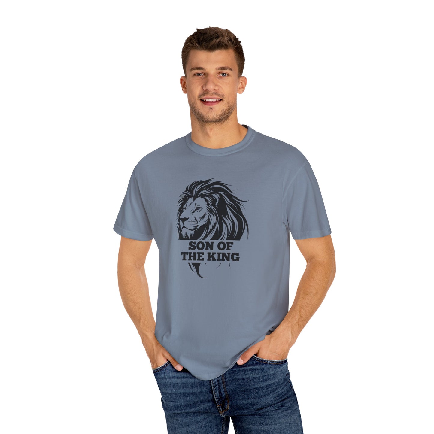 Lion - Son of the King - Men's T-Shirt